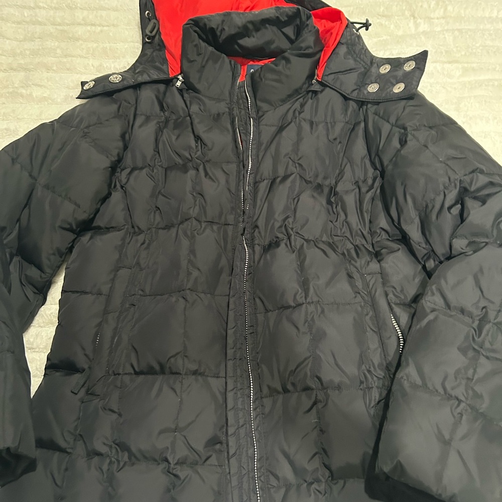 GAP Black Puffer Jacket with Red Hood